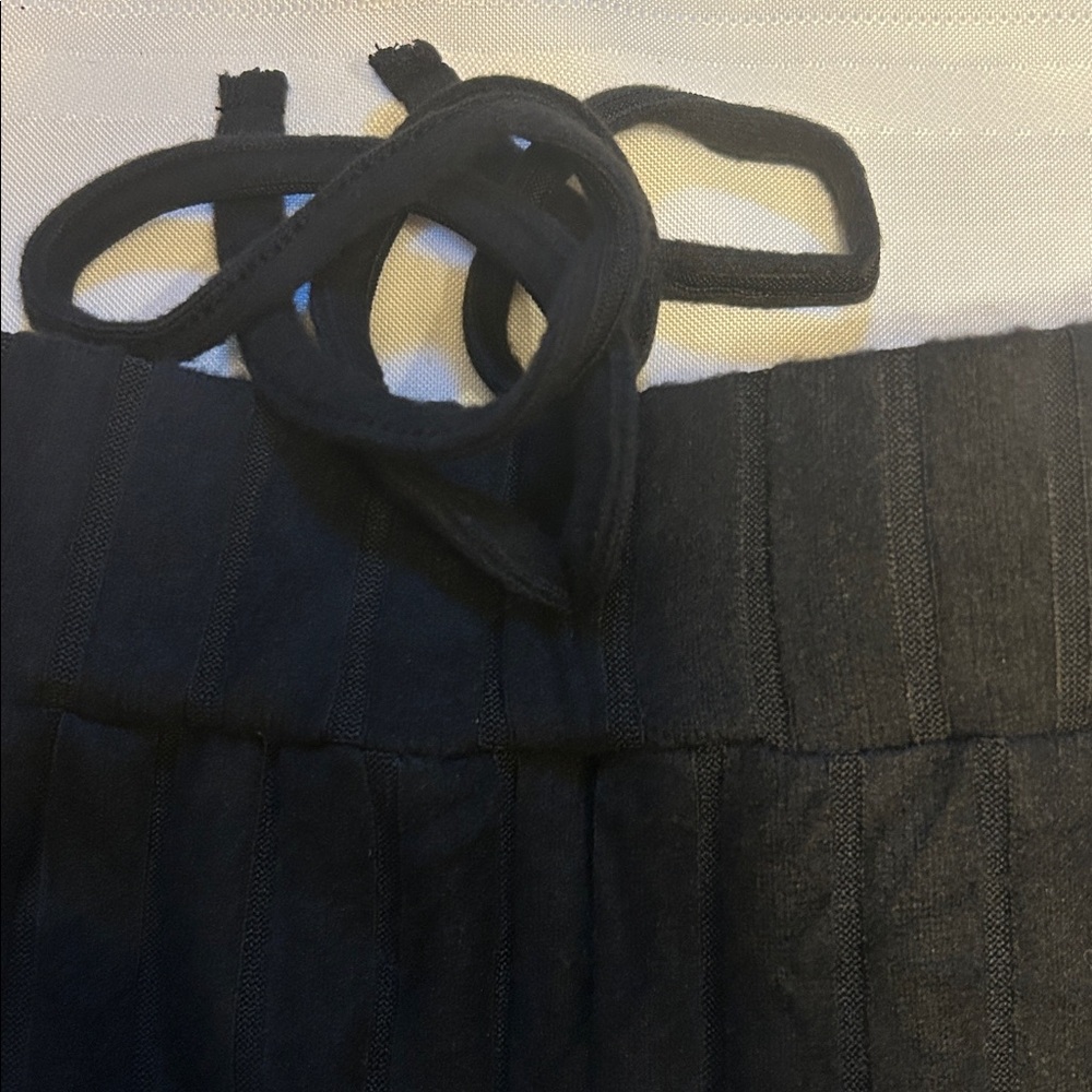 💥 Frenchy Solid Tie Front Ribbed Knit Baggy Grain Fabric Pants Winter Chic Black - Picture 3 of 15